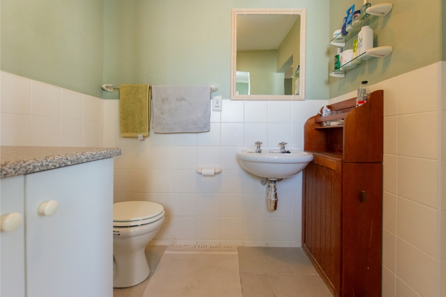 6 Bedroom Property for Sale in Jacobsbaai Western Cape